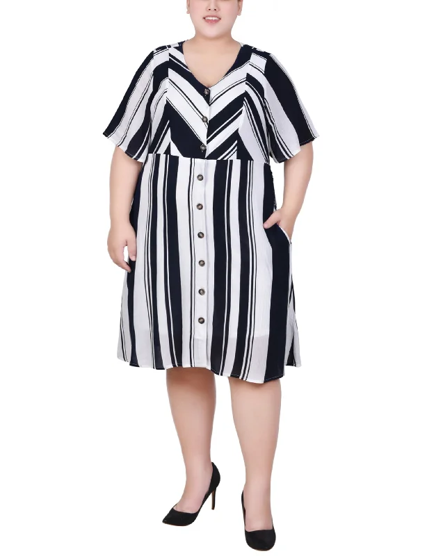 Shift Women Dress with a Simple and Classic Design for Everyday WearPlus Size Elbow Sleeve Button Front Dress