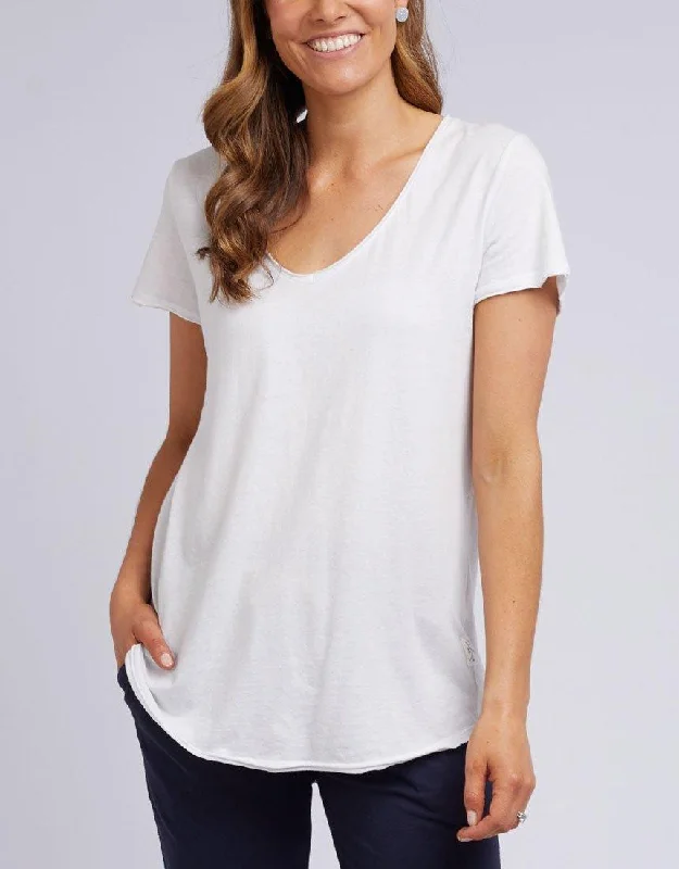 Halter Neck Women Dress to Show Off the Shoulders and NecklineFundamental Vee Tee - White