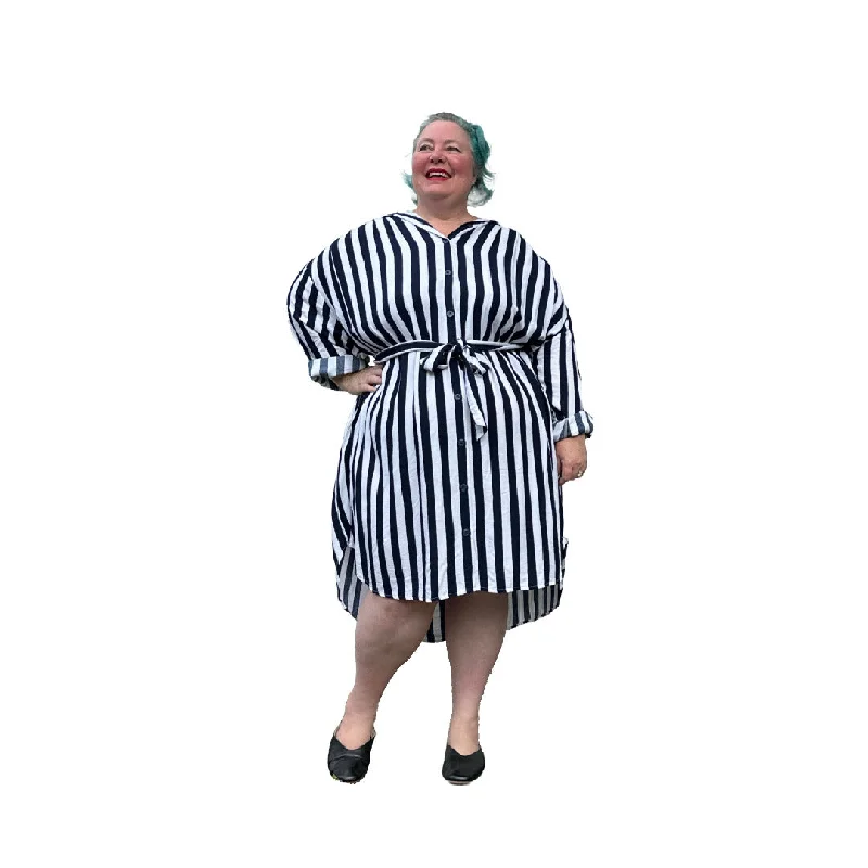 Mini Women Dress with a Short Hem for a Young and Trendy StyleHoward Shirt Dress in Ink Navy Stripe