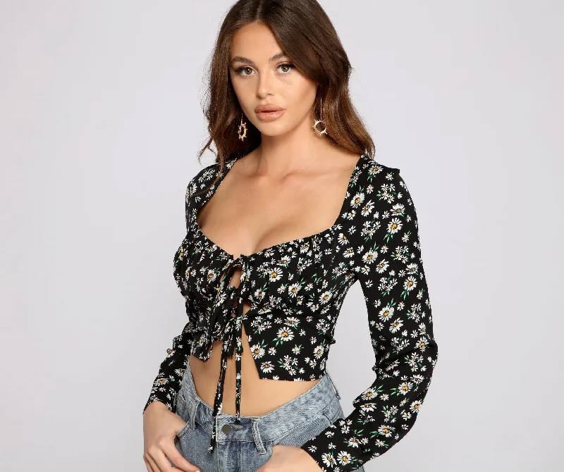 Ruffled Cuff Women Long Sleeve Top with a Feminine TouchDarling Daisy Tie-Front Crop Top