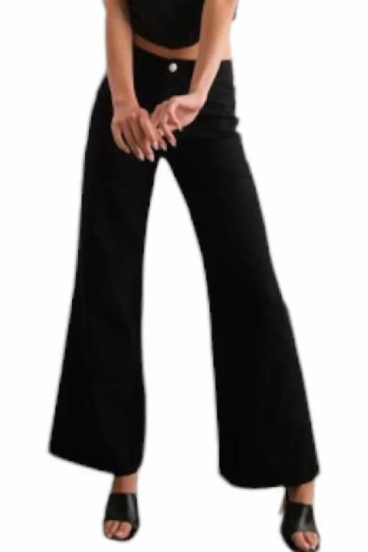 Wide Leg Pocket Pants In Black