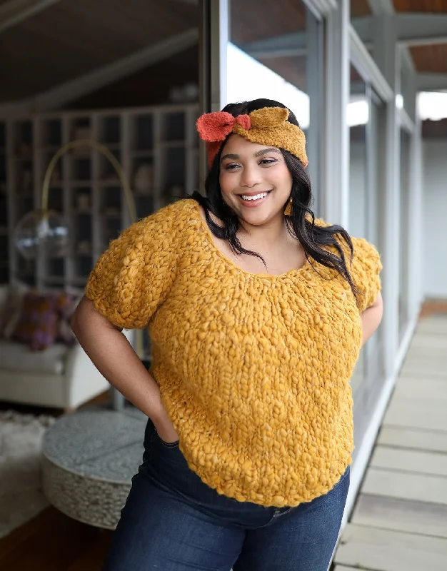 Cropped Women Sweater to Pair with High - Waisted BottomsKnotty Bunny Headband Pattern