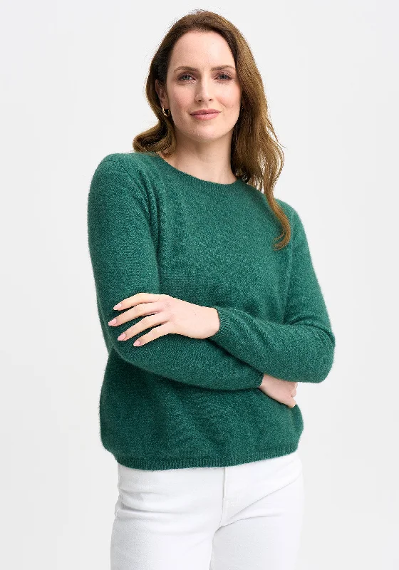 Turtleneck Women Sweater for a Classic and Elegant StyleMia Crew