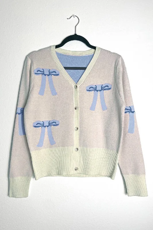 Cable - Knit Women Sweater with Intricate PatternsBlue bow Cardi