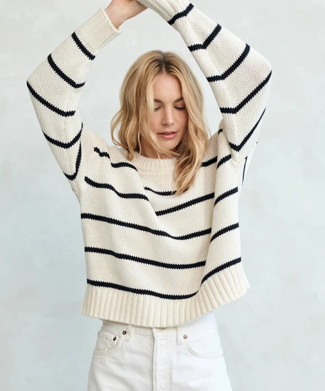 Cashmere Women Sweater with a Luxurious Soft TouchChloe Crewneck