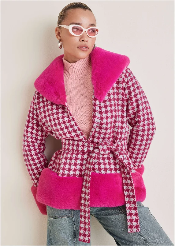 Mock - Neck Women Sweater for a Modern TwistPrinted Fur Trim Coat - Pink & White