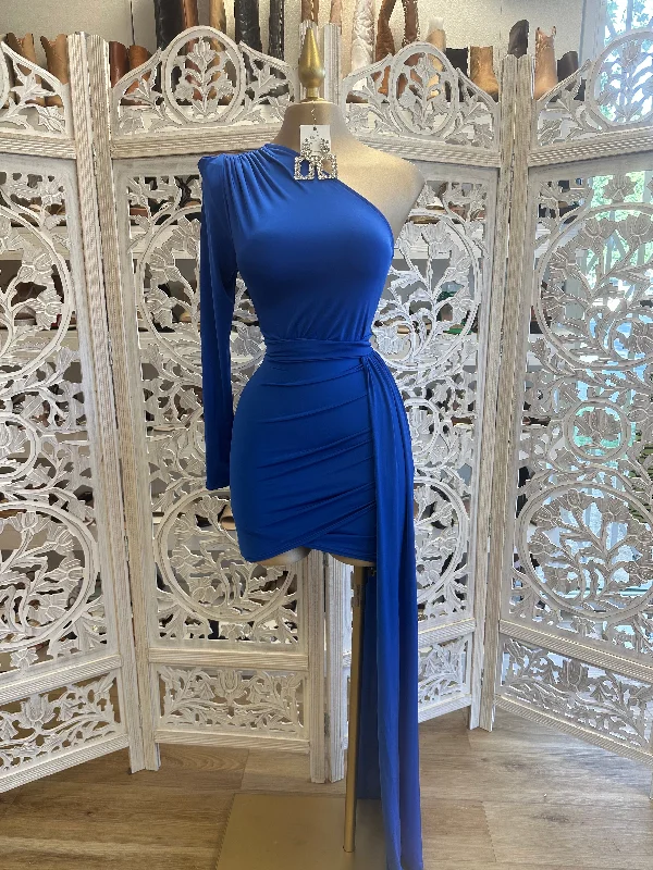 Wrap - Style Women Dress with Adjustable Fit for All Body TypesWrap - Style Women Dress with Adjustable Fit for All Body TypesBlue One Sleeve Tailed Dress