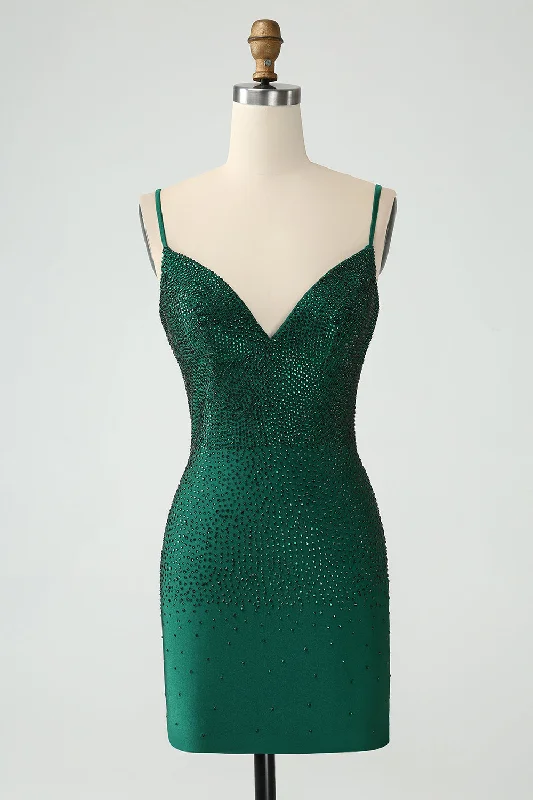 Halter Neck Women Dress to Show Off the Shoulders and NecklineHalter Neck Women Dress to Show Off the Shoulders and NecklineDark Green Bodycon Spagehtti Straps Backless Homecoming Dress with Beading