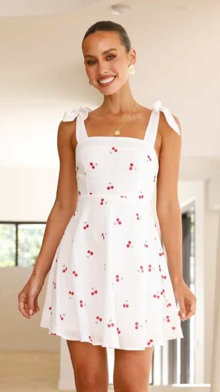 Strapless Women Dress with a Built - in Bra for Comfort and SupportStrapless Women Dress with a Built - in Bra for Comfort and SupportEmmelyn Mini Dress - White Cherry