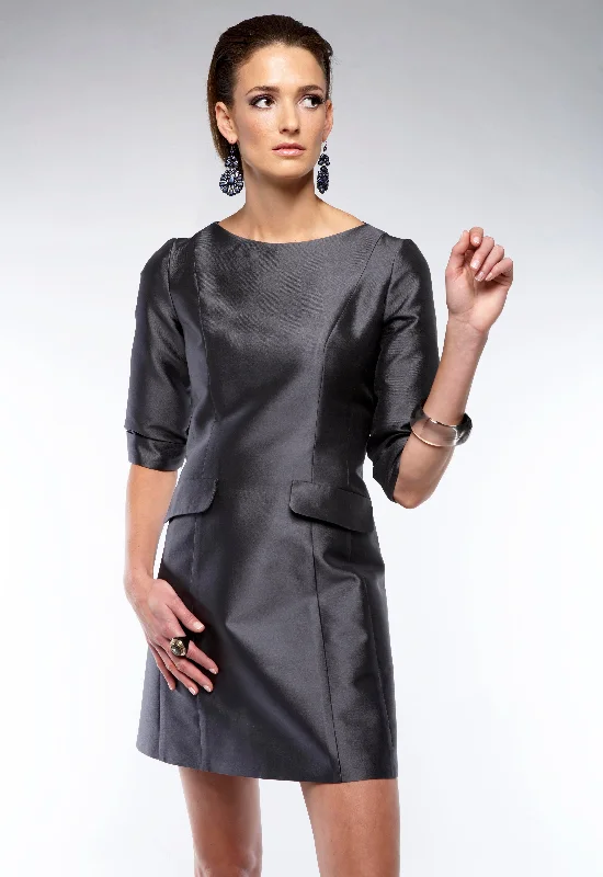 Ruffled Women Dress with Multiple Layers for a Playful and Girly StyleA Line Dress with Pockets and 3/4 Length Sleeve