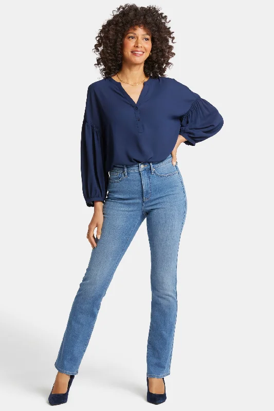 High - rise flare women jeans for a 70s - inspired lookBillie Mini Bootcut Jeans - Water Canyon