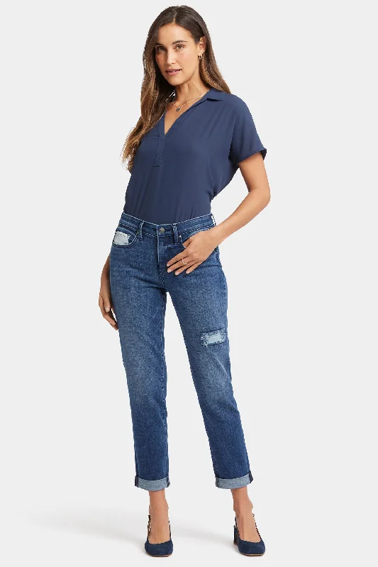 Jeggings women jeans combining the comfort of leggings and style of jeansMargot Girlfriend Jeans - Moonlight