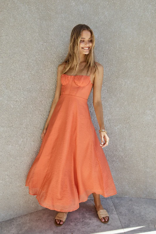 Empire Waist Women Dress to Accentuate the Bust and Conceal the WaistEmpire Waist Women Dress to Accentuate the Bust and Conceal the WaistBest Dressed Maxi Dress Orange