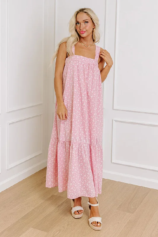 Empire Waist Women Dress to Accentuate the Bust and Conceal the WaistEmpire Waist Women Dress to Accentuate the Bust and Conceal the WaistCasual Convo Floral Maxi Dress in Pink