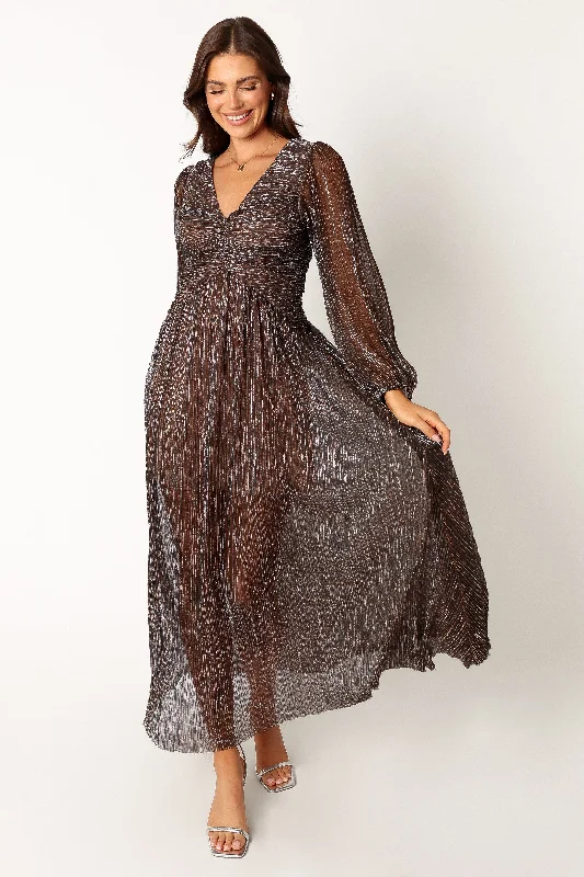 Maxi Women Dress with Floral Print for a Bohemian VibeMaxi Women Dress with Floral Print for a Bohemian VibeLustre Long Sleeve Midi Dress - Bronze