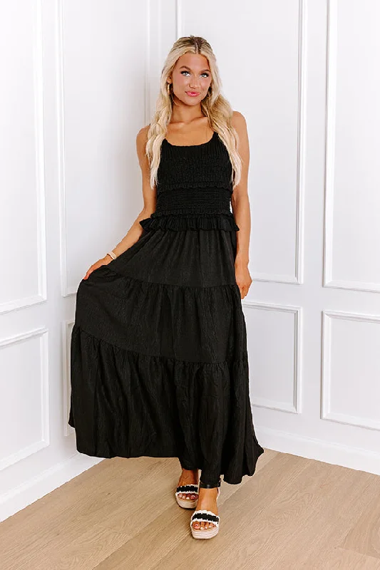 Pleated Women Dress with a Timeless and Elegant TexturePleated Women Dress with a Timeless and Elegant TextureSunset Beach Stroll Crochet Maxi Dress in Black