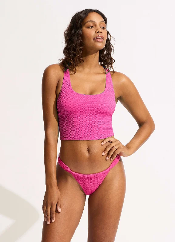 Convertible bikini that can be worn in multiple styles for versatilitySea Dive Action Back Tank Bikini Top - Fuchsia Rose